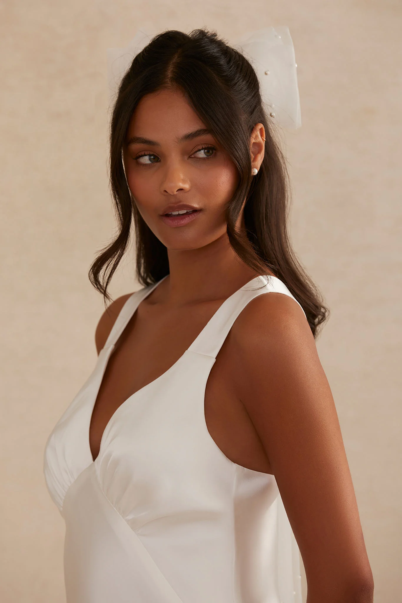 Molly Pearl Veil Bow - White - Image 8