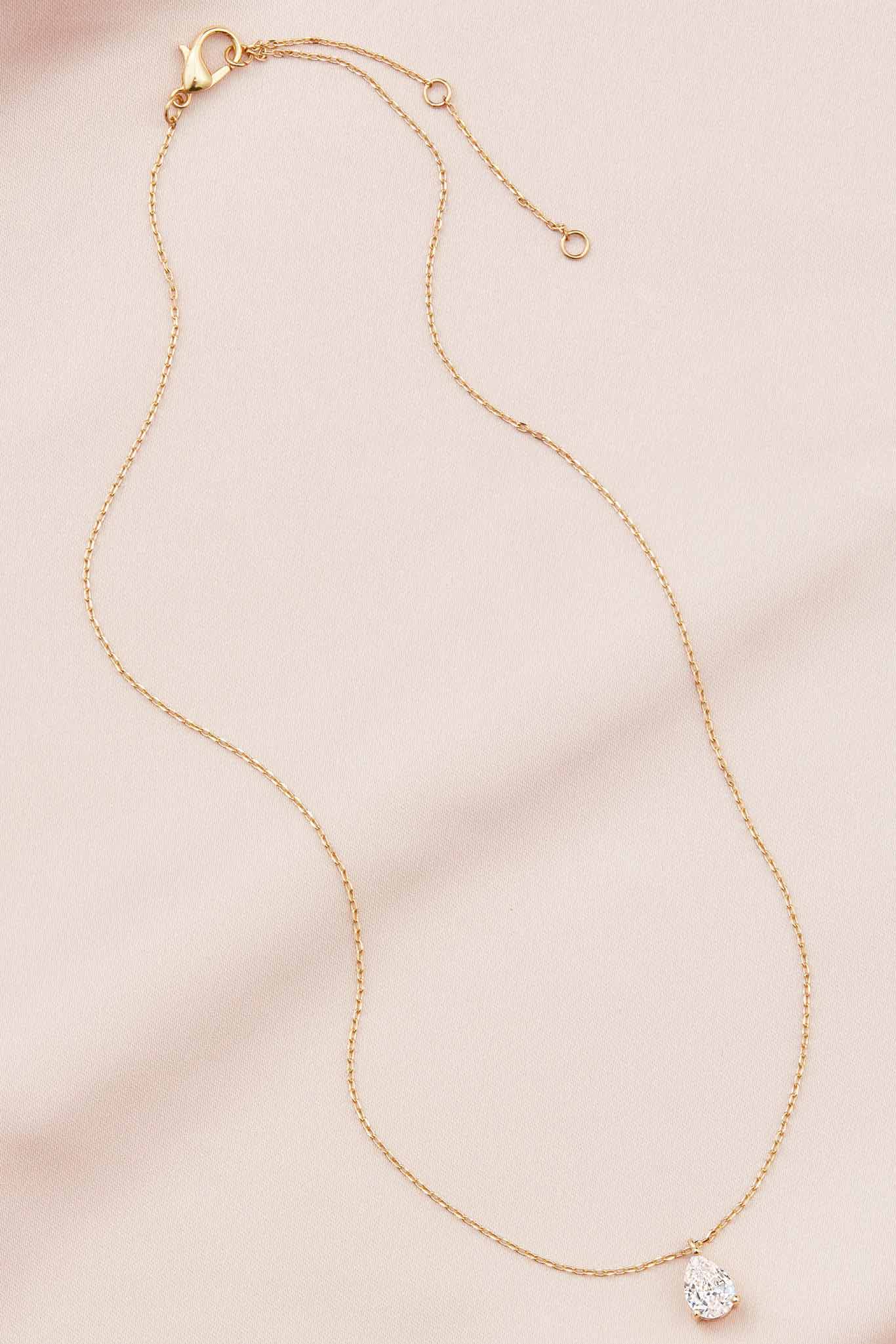Montpellier Pendant Necklace - Gold - Image 3