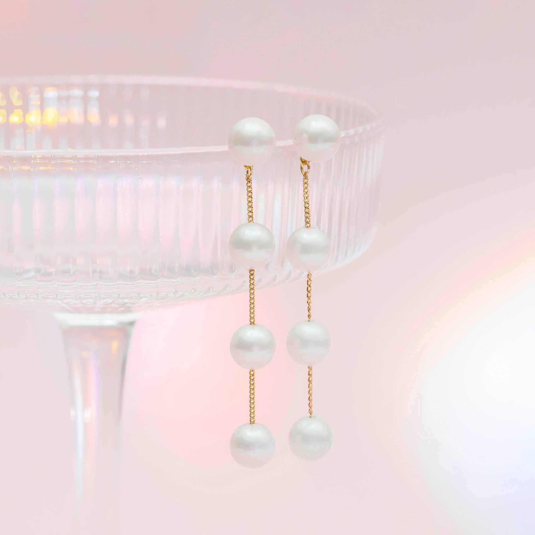 Short Cooper Earrings - Gold - Image 4