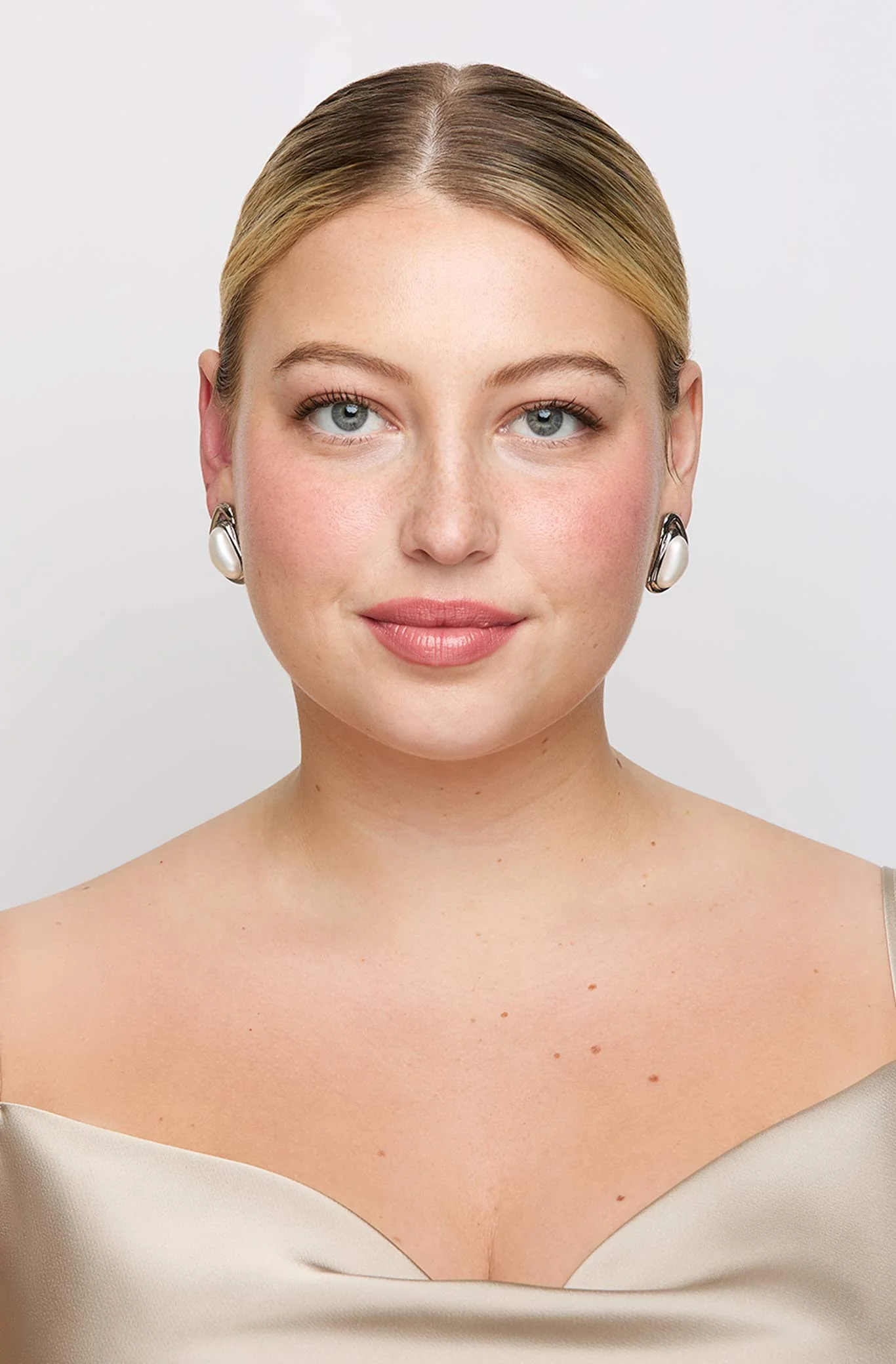 Valia Earrings by Petit Moments - Silver - Image 3